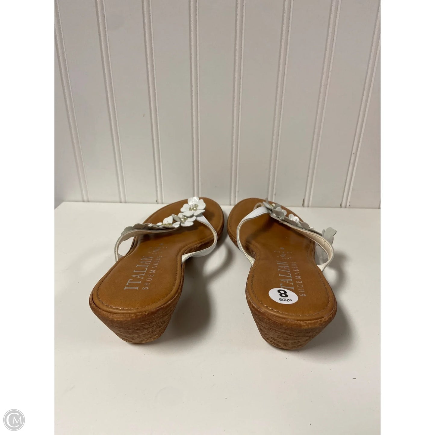 Sandals Flip Flops By Italian Shoemakers In White, Size: 8