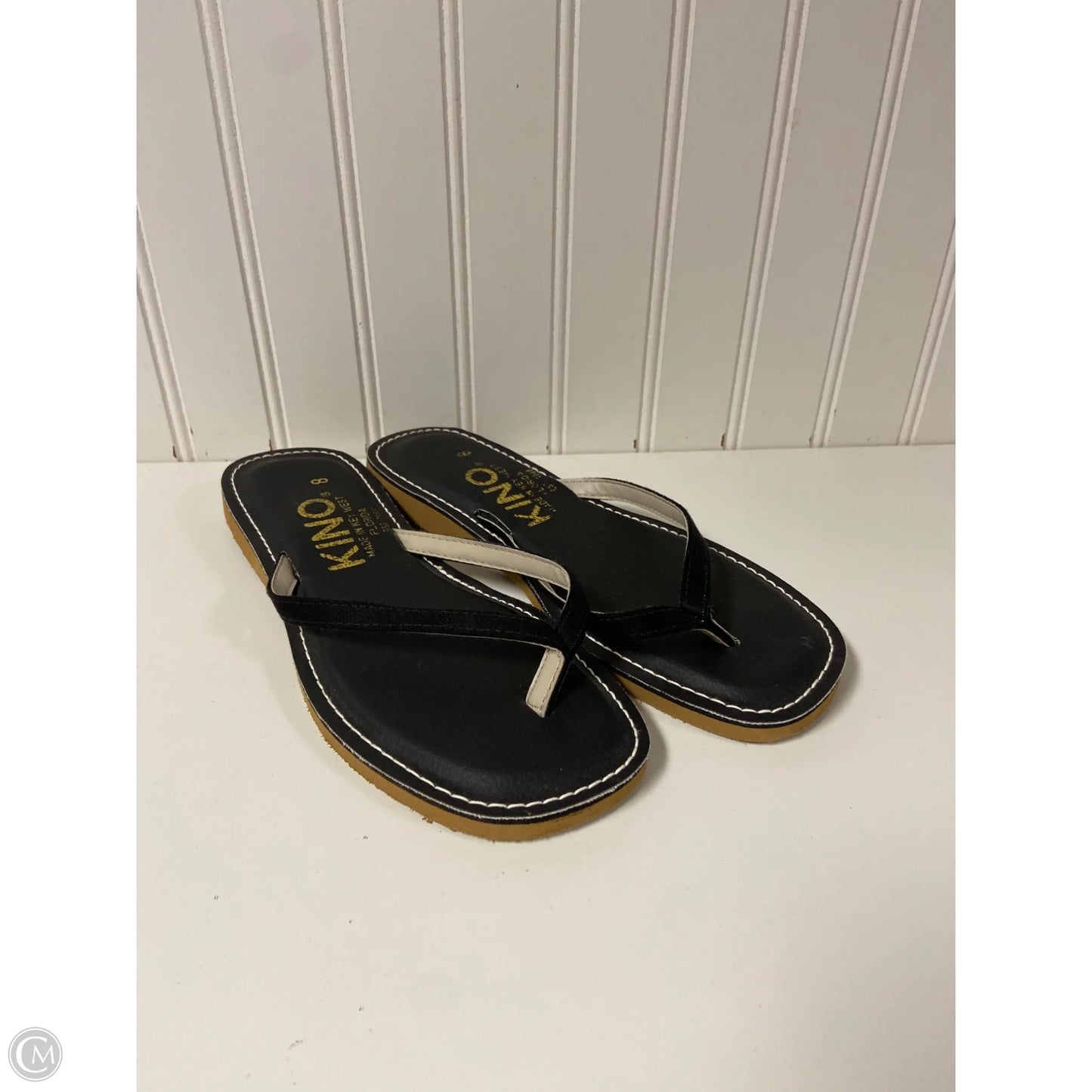Sandals Flip Flops By Clothes Mentor In Black, Size: 8