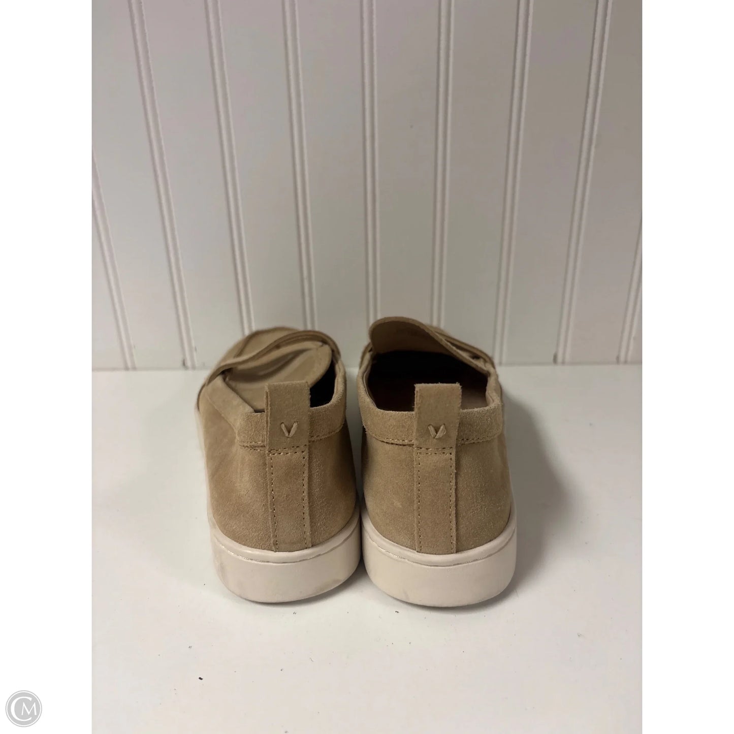 Shoes Flats By Vionic In Beige, Size: 7.5