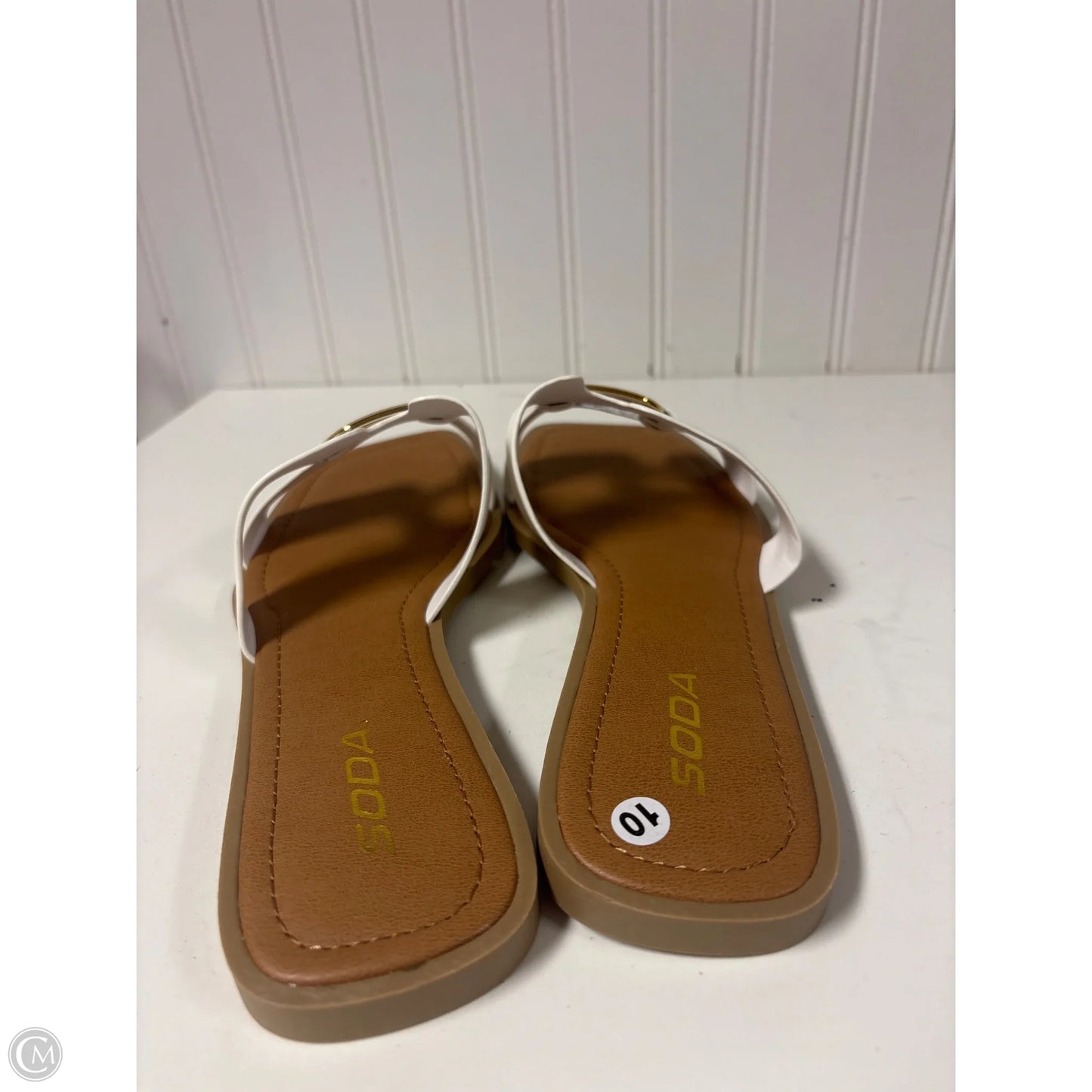 Sandals Flats By Soda In White, Size: 10