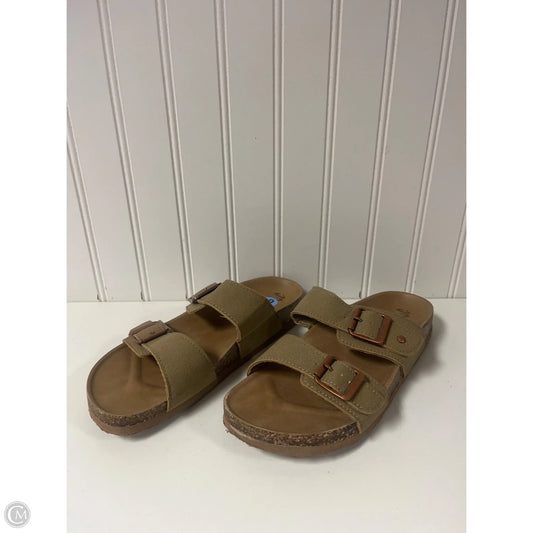 Sandals Flats By Mad Love In Green, Size: 6