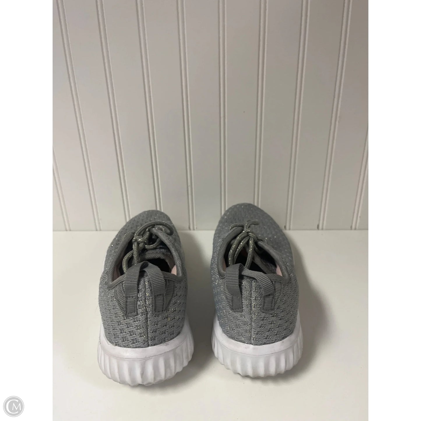 Shoes Sneakers By Cmf In Grey, Size: 8.5