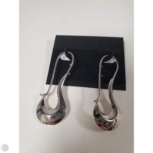 Earrings Hoop By Clothes Mentor, Size: 1