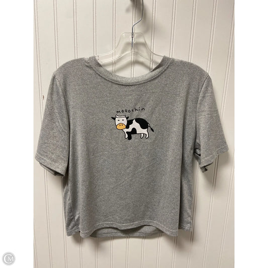 Top Short Sleeve Basic By Clothes Mentor In Grey, Size: M