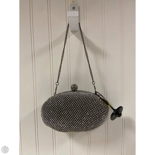 Clutch By Clothes Mentor, Size: Small