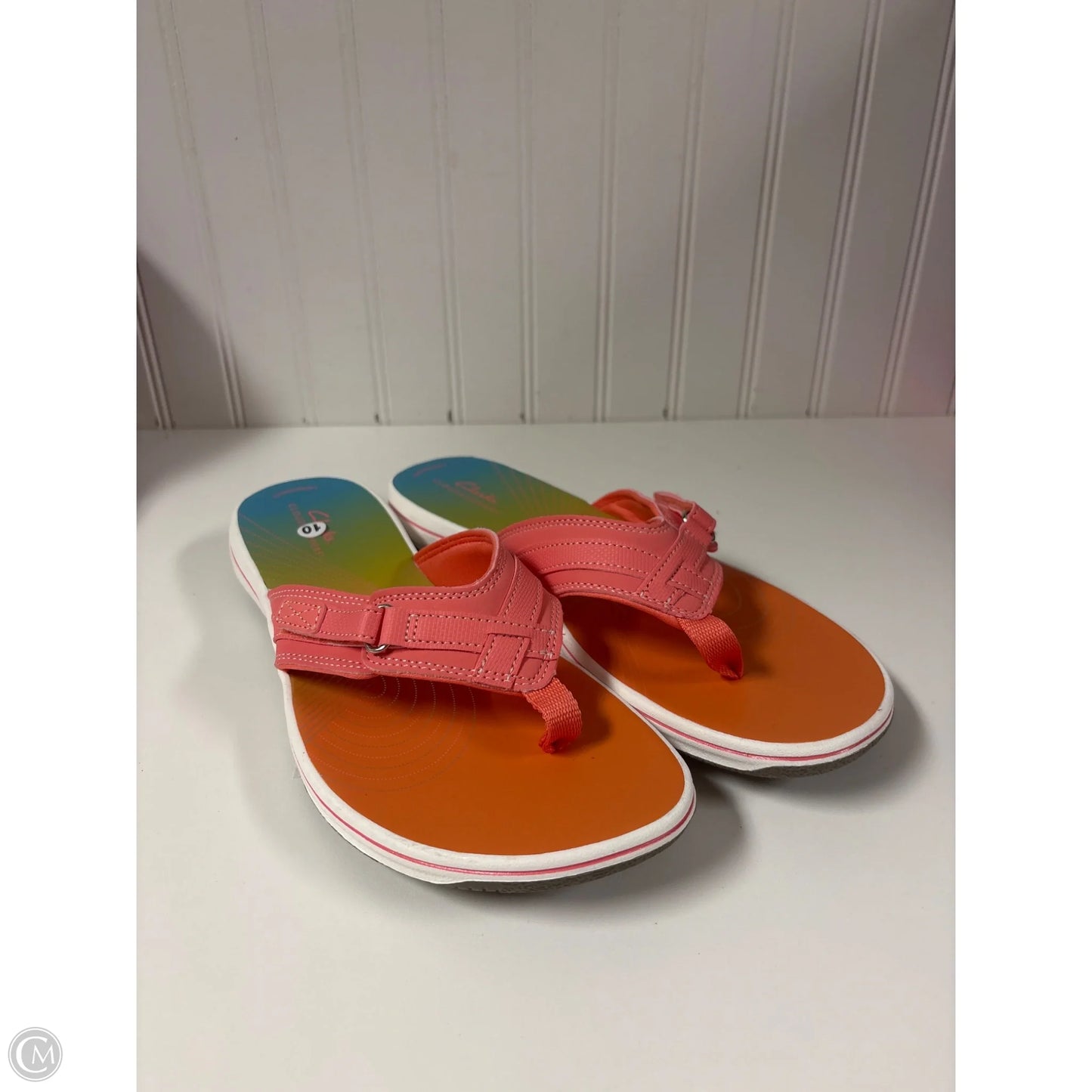 Sandals Flip Flops By Clarks In Coral, Size: 10