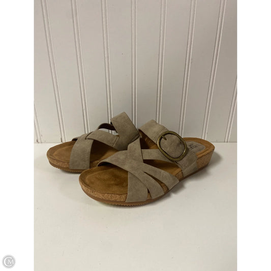 Sandals Flats By Sofft In Taupe, Size: 6.5