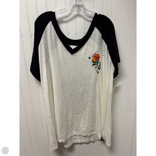 Top Short Sleeve Basic By Torrid In Black & White, Size: 4x