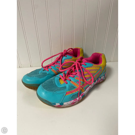 Shoes Sneakers By Clothes Mentor In Multi-colored, Size: 8