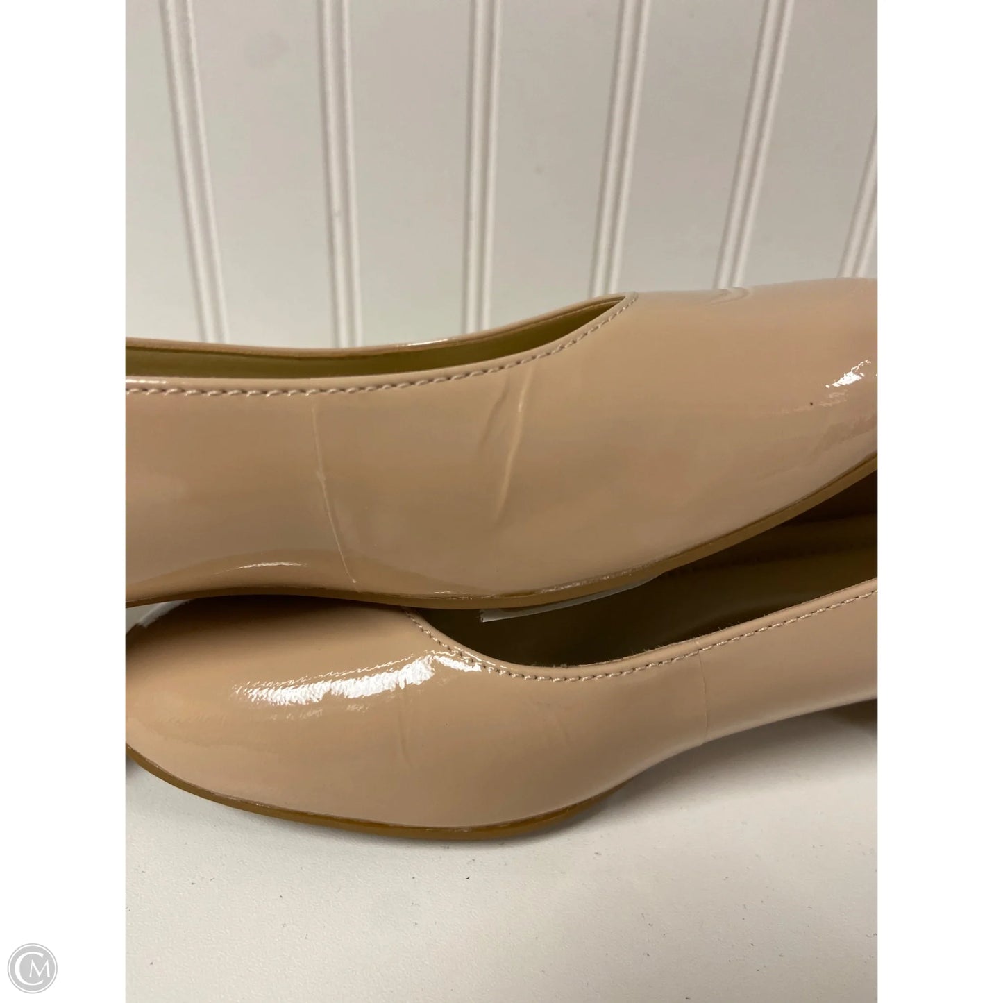 Shoes Designer By Michael Kors In Beige, Size: 5