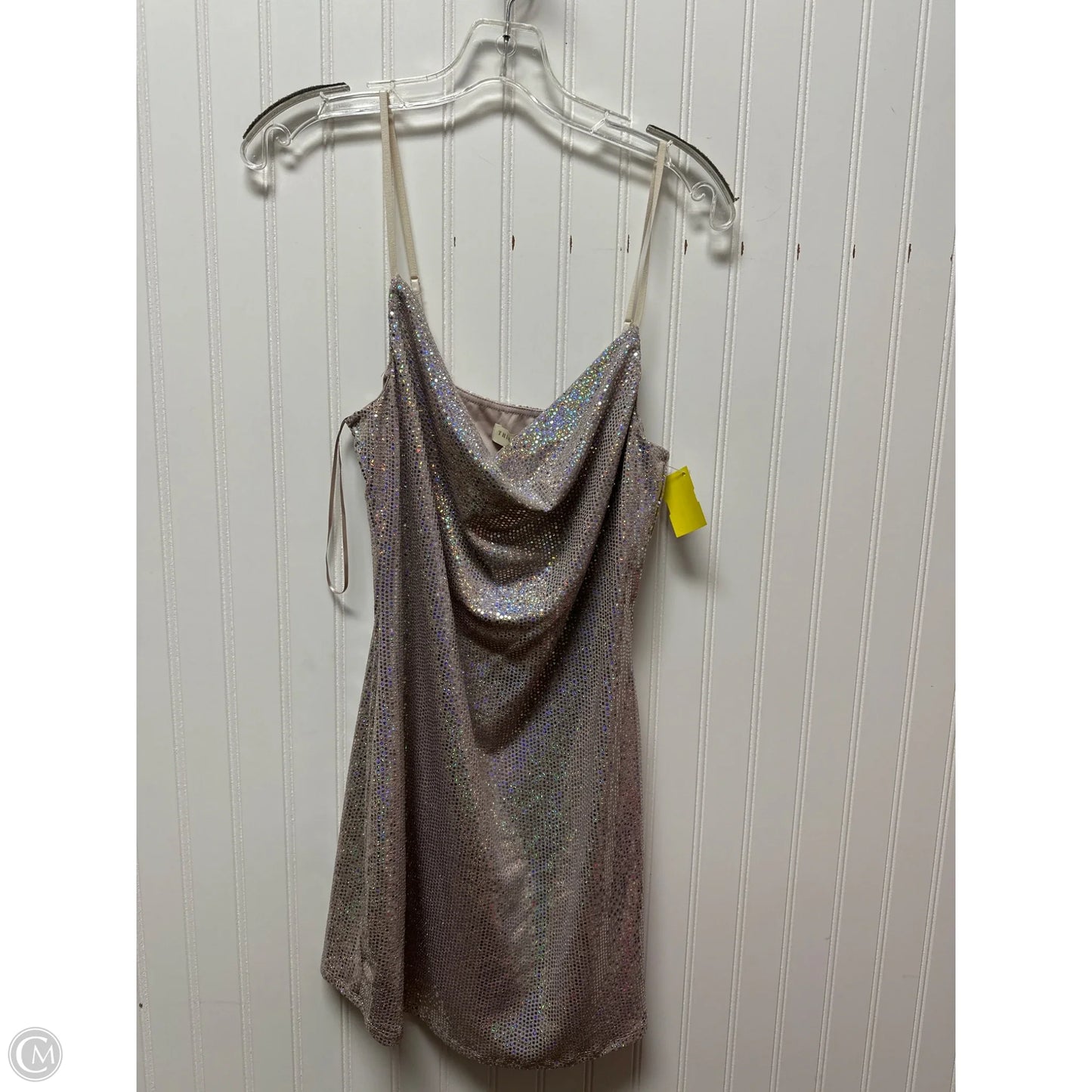 Dress Party Short By Clothes Mentor In Silver, Size: M
