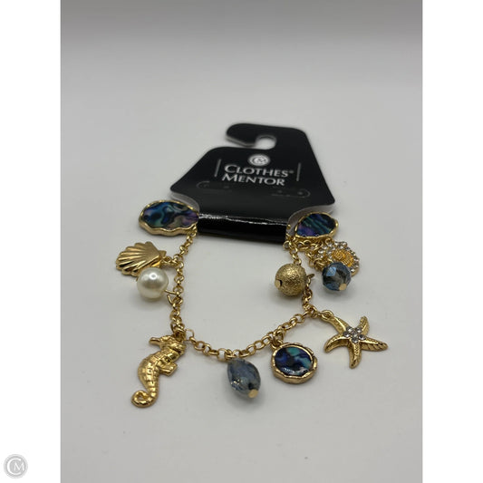 Bracelet Charm By Clothes Mentor, Size: 1