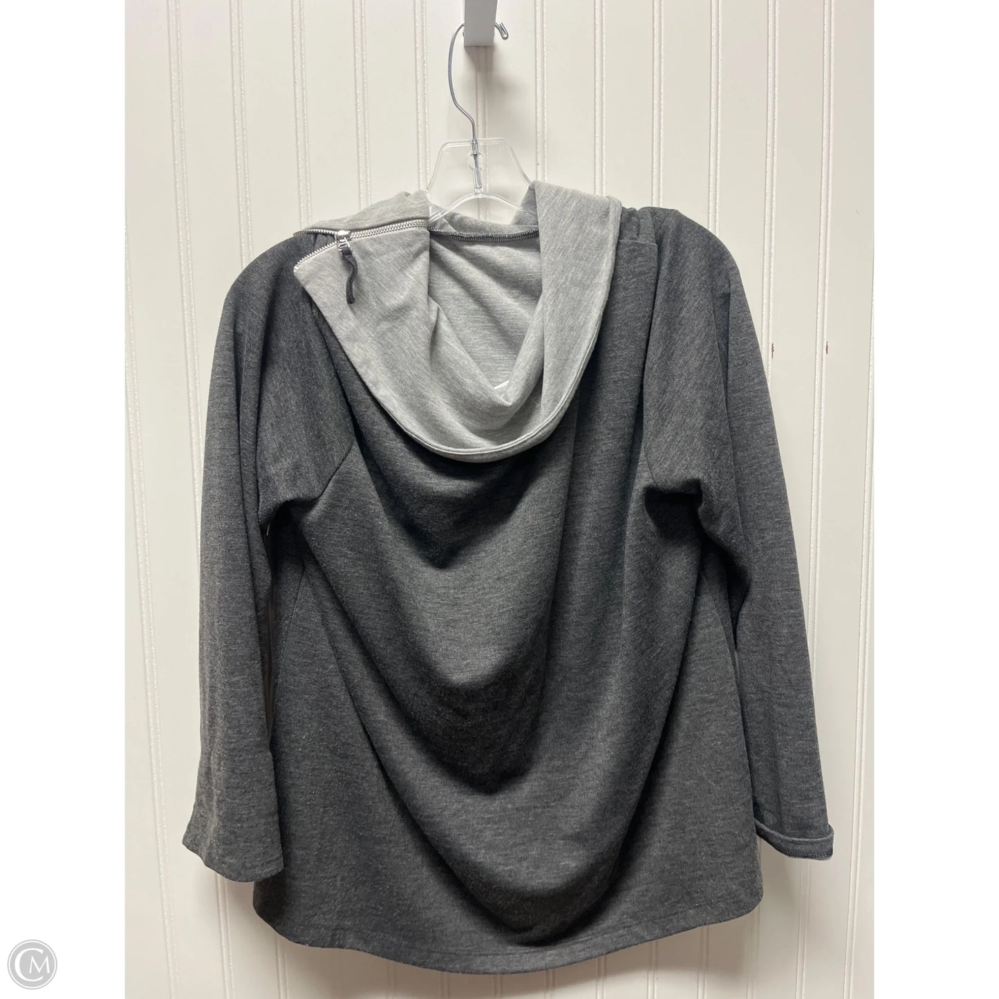 Top Long Sleeve By Chicos In Grey, Size: Xl