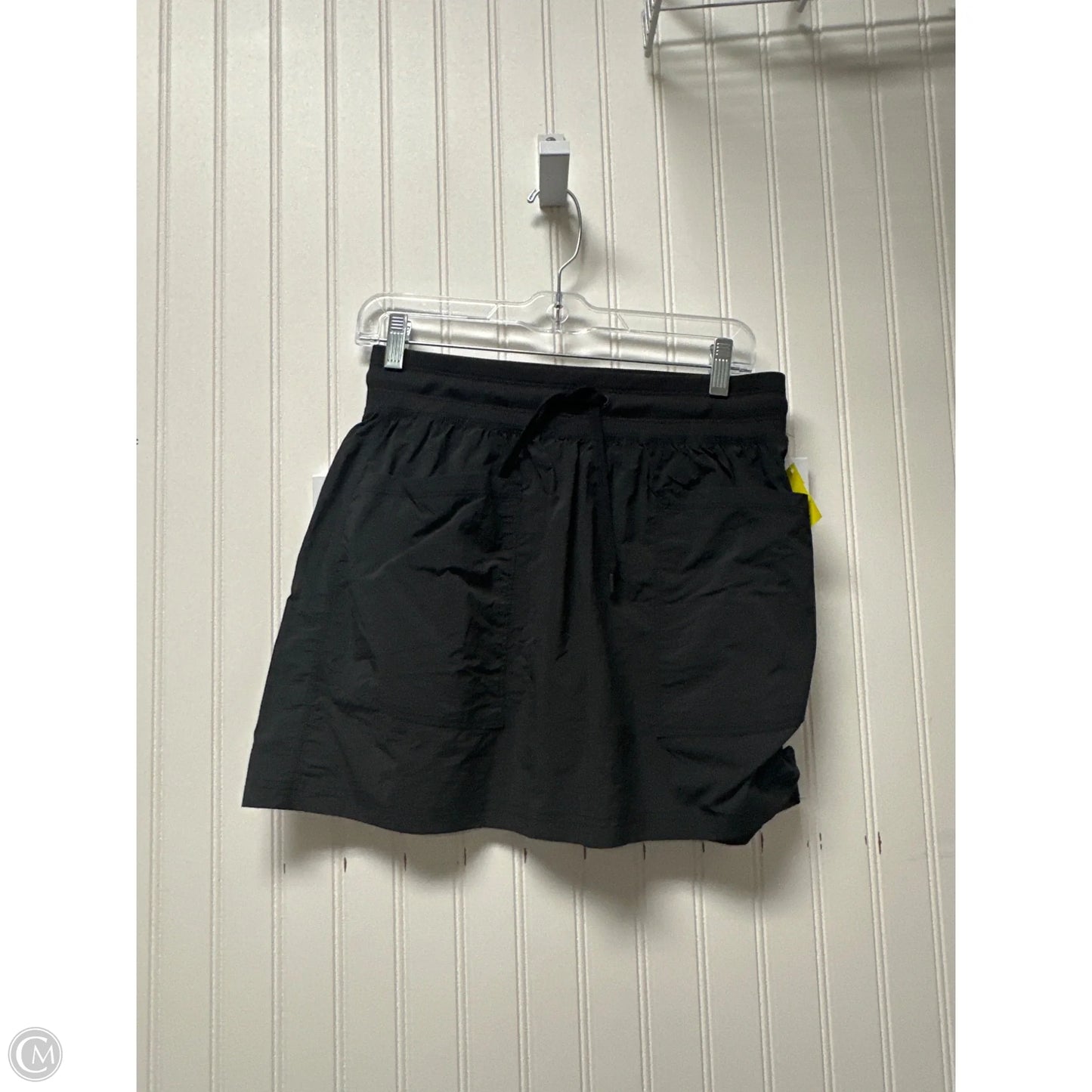 Athletic Shorts By Apana In Black, Size: S