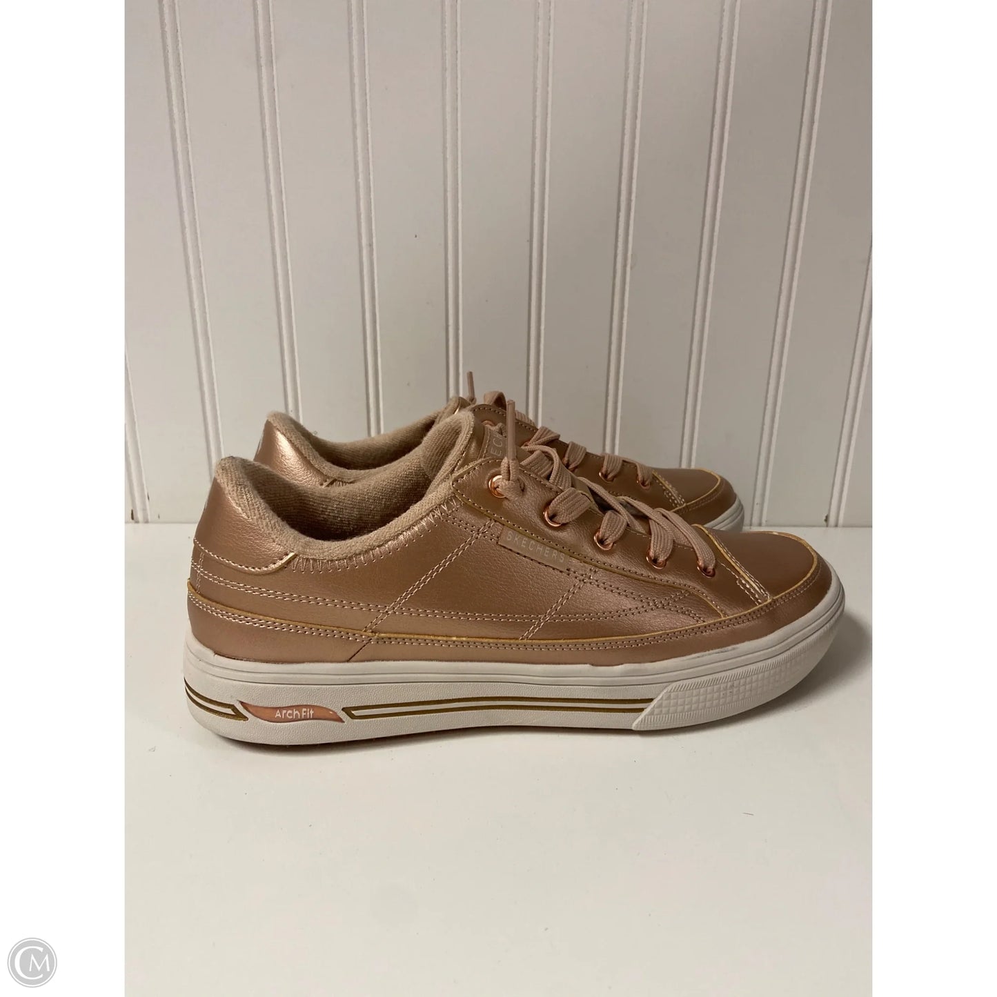 Shoes Sneakers By Skechers In Rose Gold, Size: 9