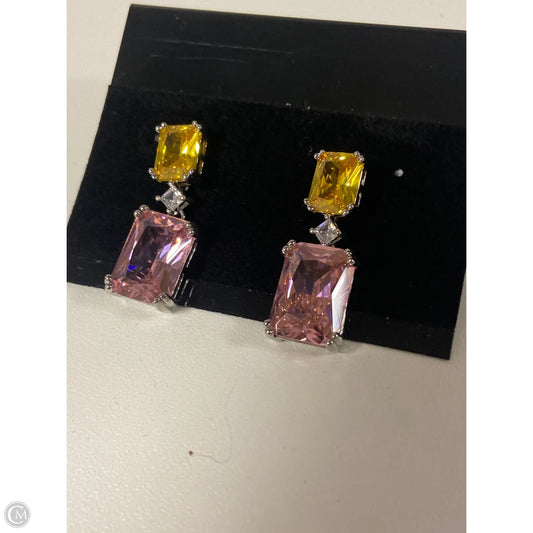 Earrings Dangle/drop By Clothes Mentor