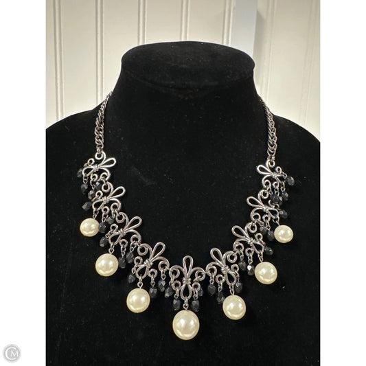 Necklace Statement By Clothes Mentor, Size: 1
