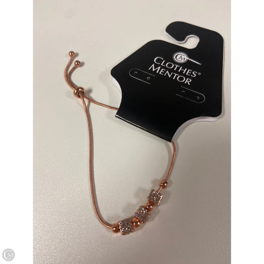 Bracelet Chain By Clothes Mentor, Size: 1