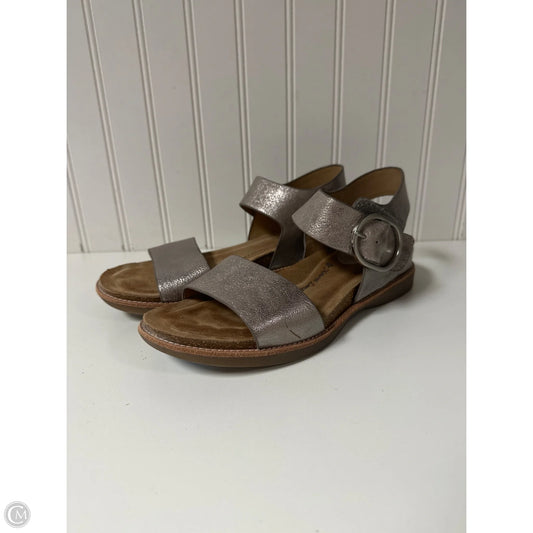 Sandals Flats By Sofft In Grey, Size: 7.5