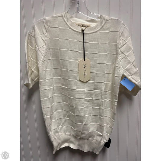 Sweater Short Sleeve By Clothes Mentor In Cream, Size: S
