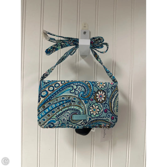 Handbag By Vera Bradley, Size: Small