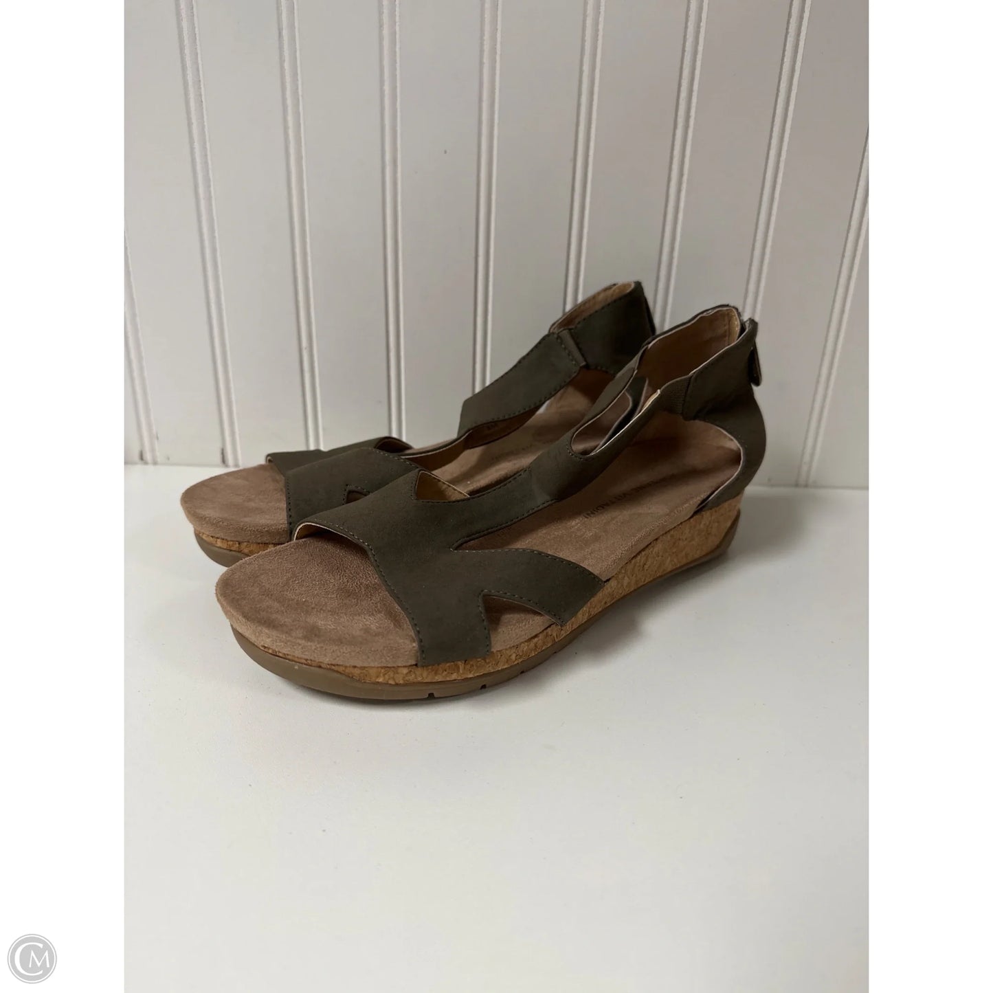 Sandals Flats By Adrienne Vittadini In Green, Size: 8