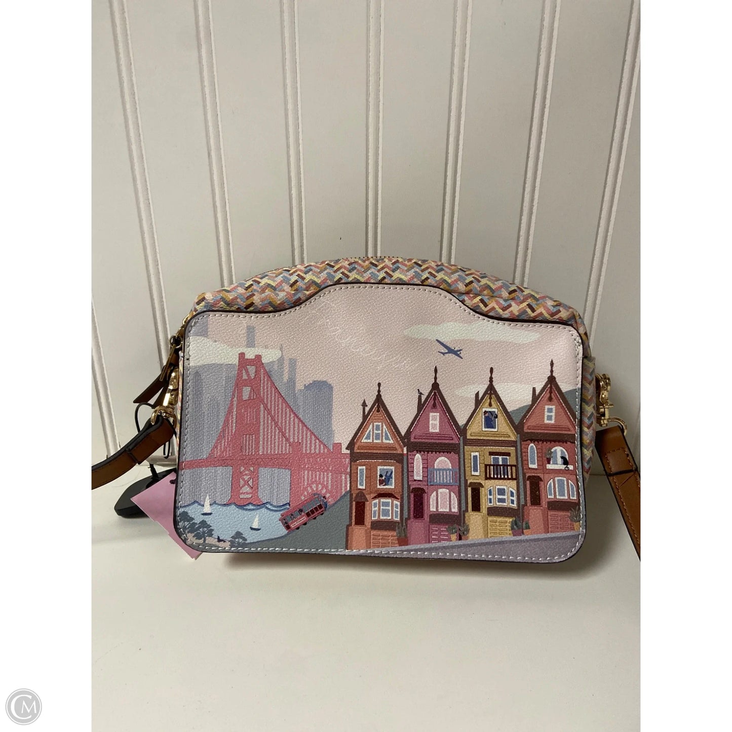 Crossbody By Clothes Mentor, Size: Medium