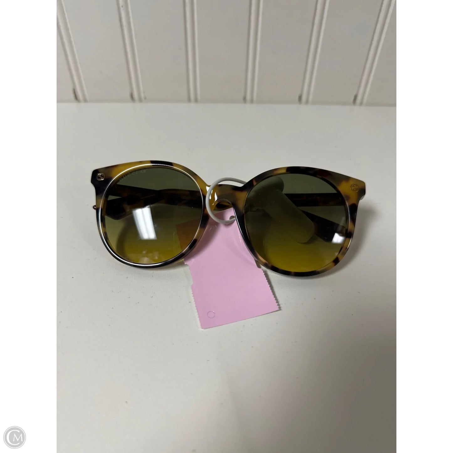 Sunglasses Luxury Designer By Gucci, Size: Medium