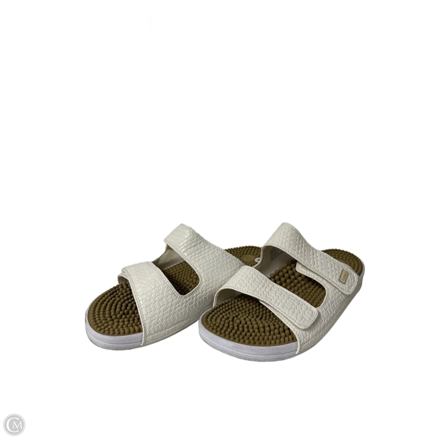 Sandals Flats By Cmc In White, Size: 9