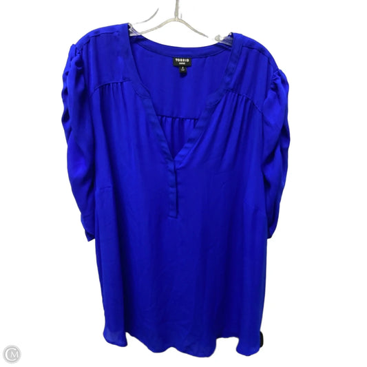 Top Short Sleeve Basic By Torrid In Blue, Size: 4x