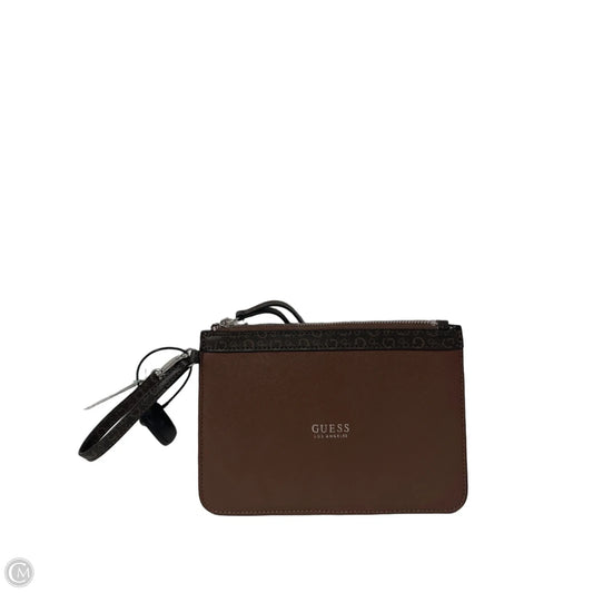 Wristlet By Guess, Size: Medium