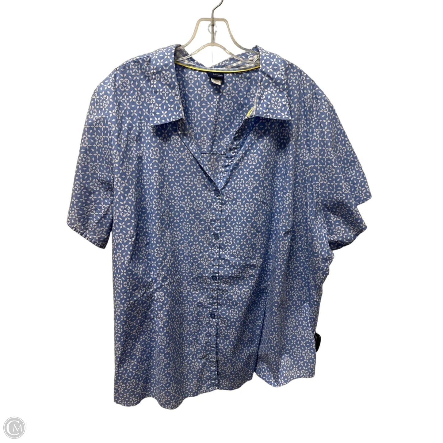 Top Short Sleeve By Basic Editions In Blue & White, Size: 4x