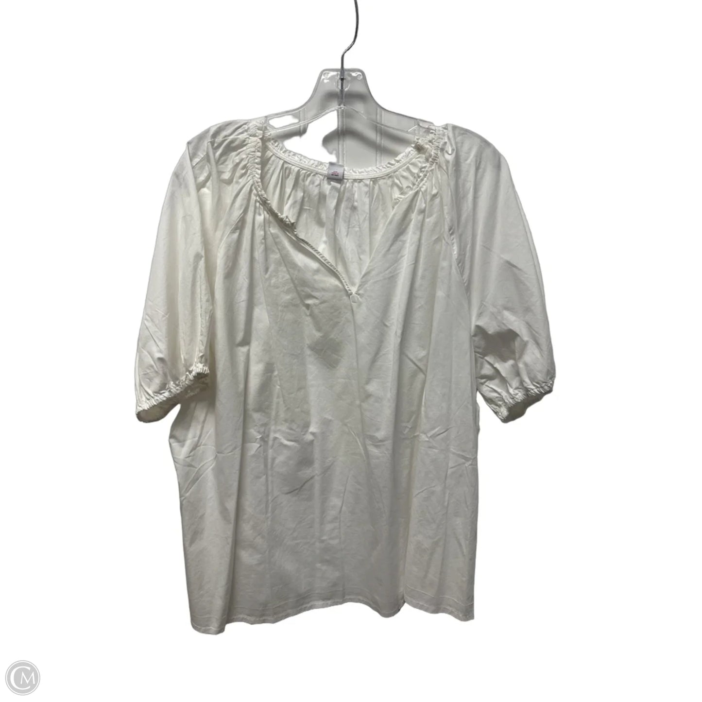 Top Short Sleeve By Old Navy In White, Size: 3x
