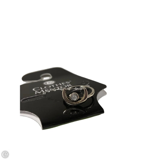 Ring Band By Clothes Mentor, Size: 5.5