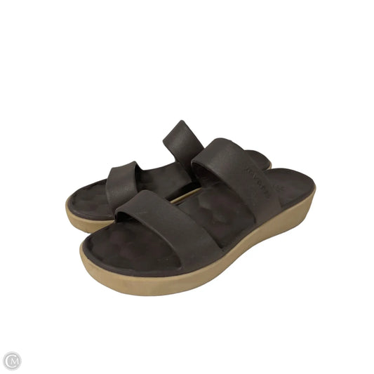 Shoes Flats By Bzees In Beige, Size: 9