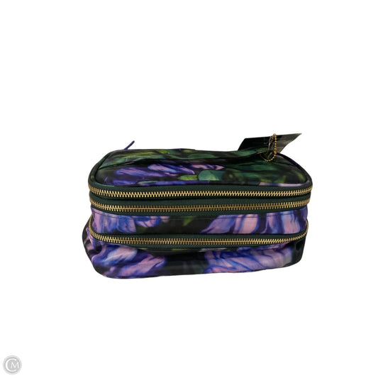 Makeup Bag By Clothes Mentor, Size: Medium