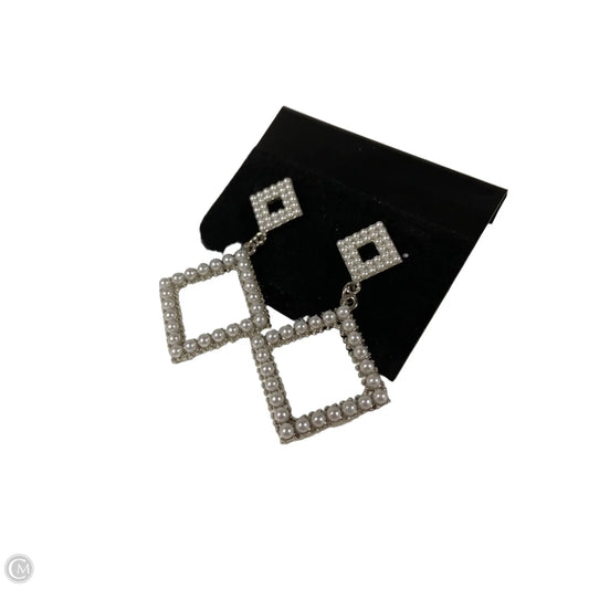 Earrings Dangle/drop By Clothes Mentor, Size: 1