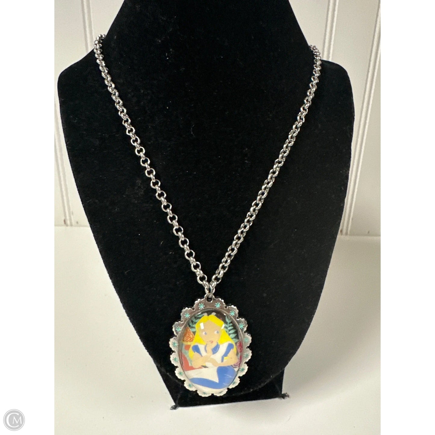 Necklace Pendant By Disney, Size: 1