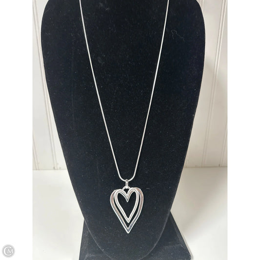 Necklace Pendant By Clothes Mentor, Size: 1