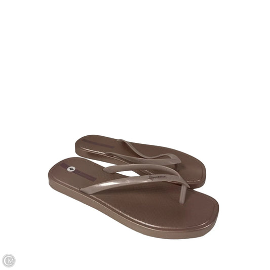 Sandals Flats By Clothes Mentor In Purple, Size: 9