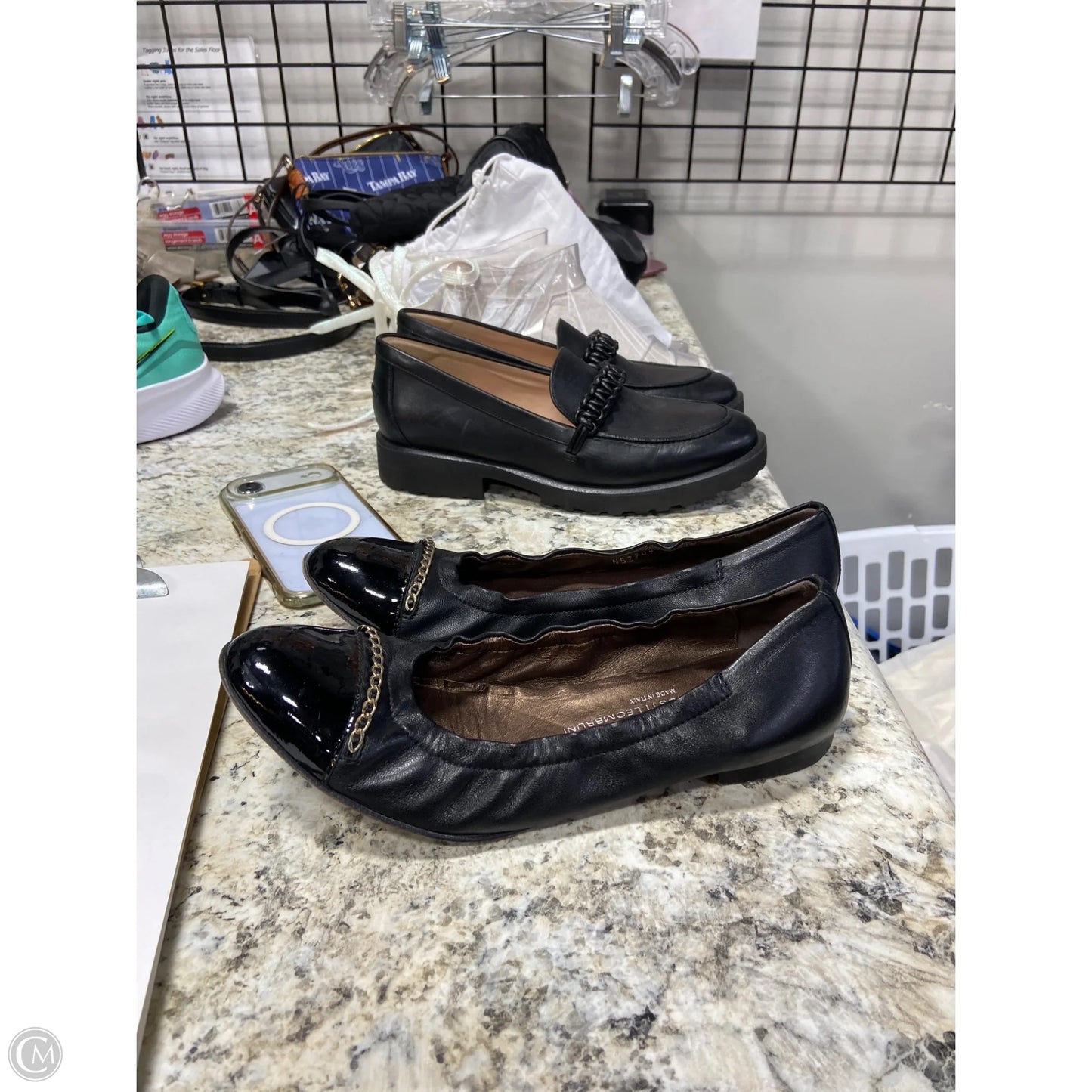 Shoes Flats By Agl In Black, Size: 8