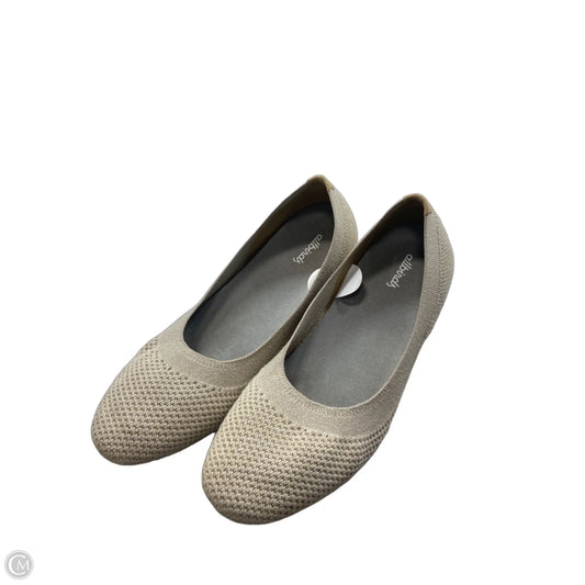 Shoes Flats By Allbirds In Beige, Size: 10.5