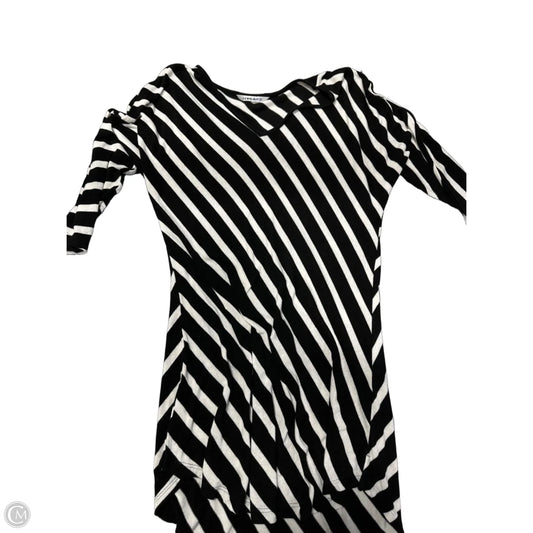 Top Long Sleeve By Peter Nygard In Black & White, Size: M