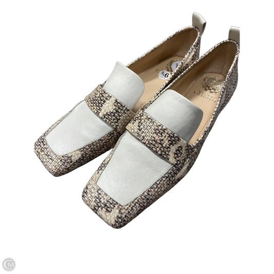 Shoes Flats By Vince Camuto In Beige, Size: 9.5