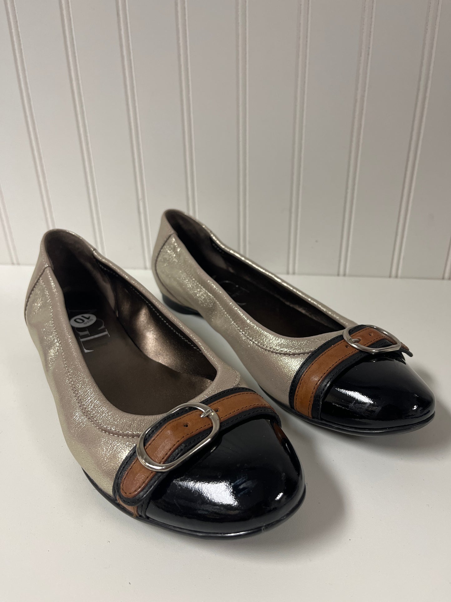 Black & Gold Shoes Flats Agl, Size 10