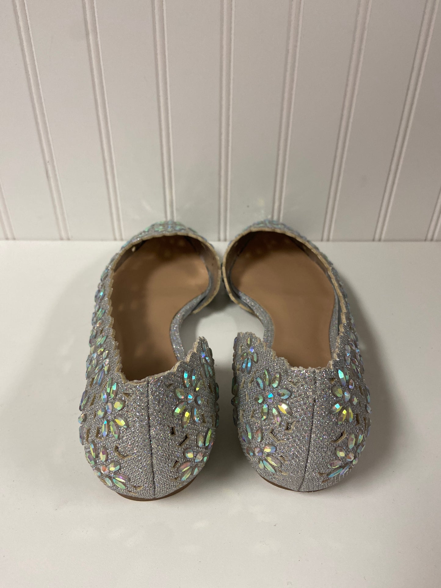 Silver Shoes Flats Inc, Size 8