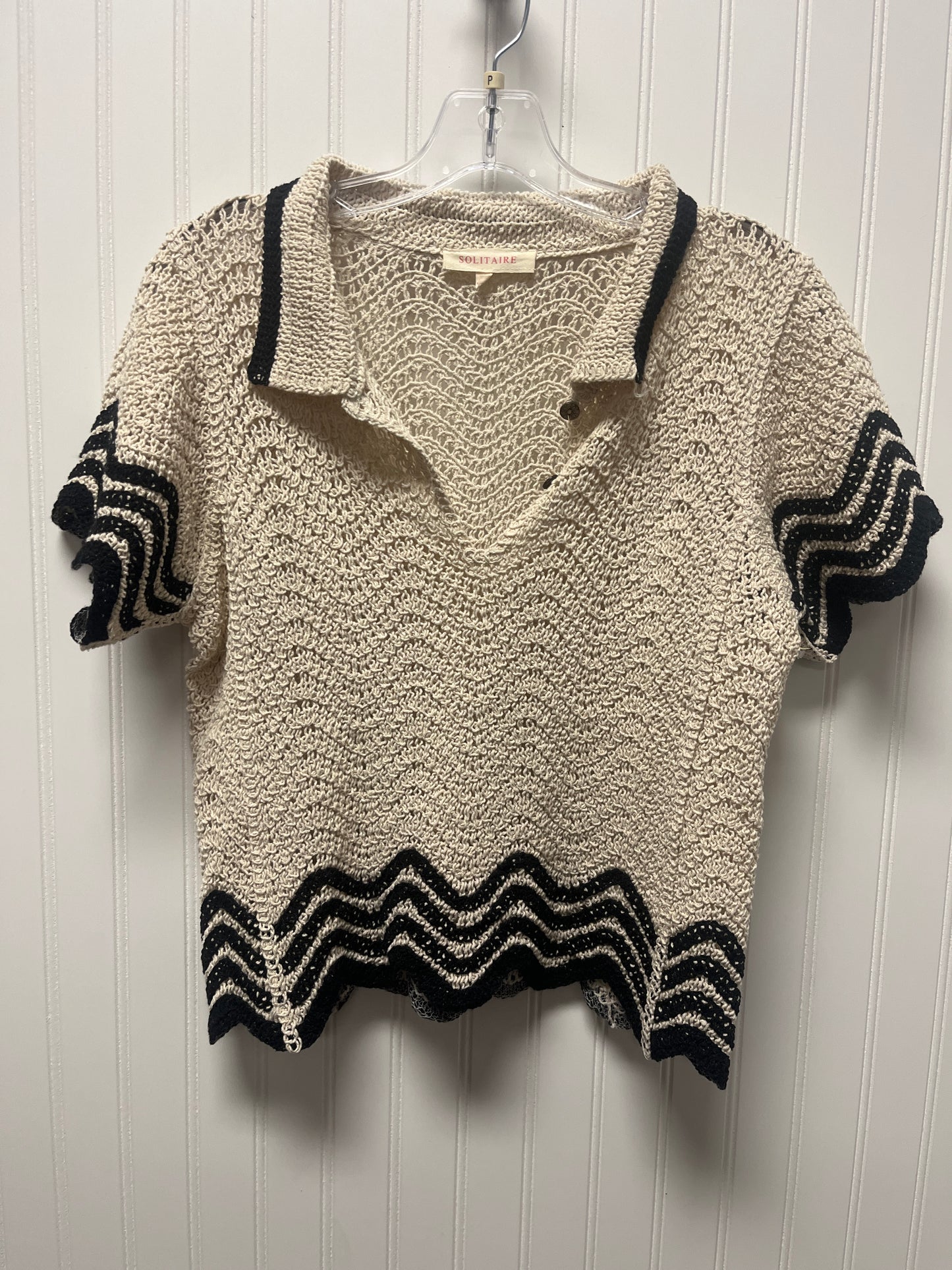 Sweater Short Sleeve By Solitaire In Beige, Size: M