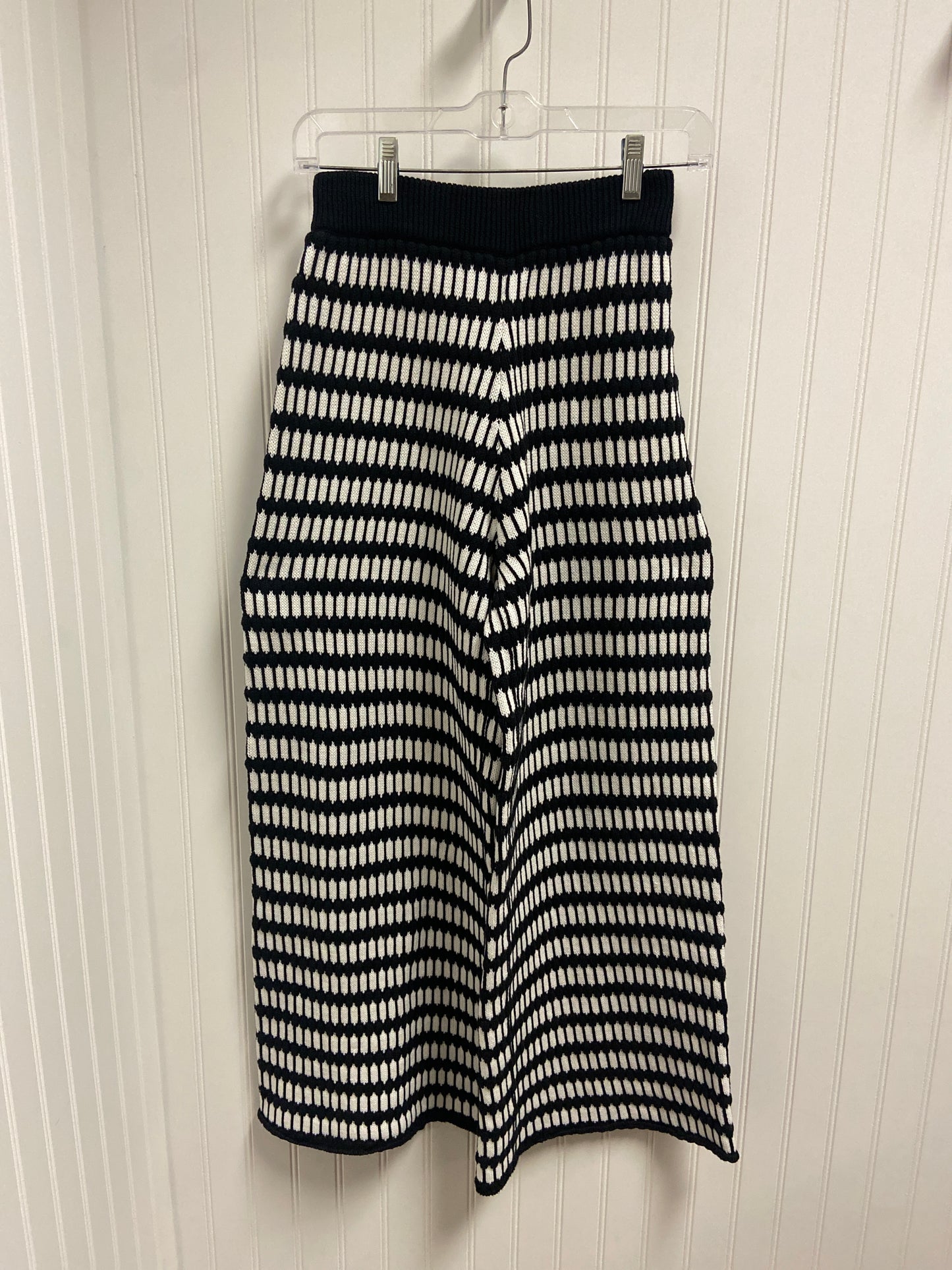 Pants Wide Leg By Clothes Mentor In Black & White, Size: 4