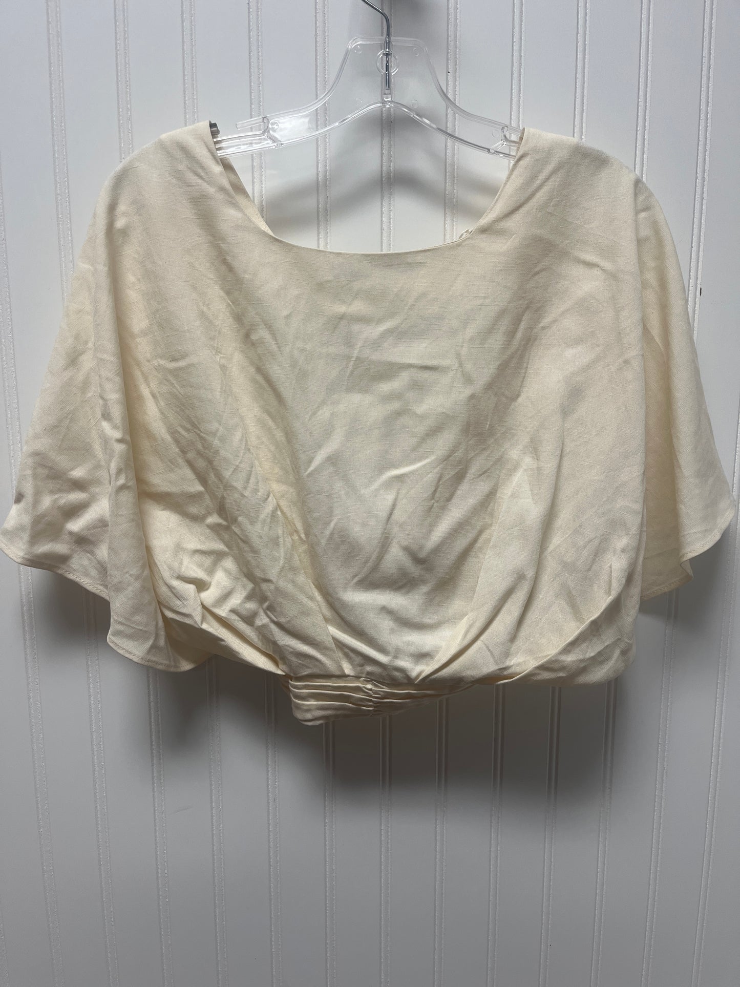 Top Short Sleeve By Zara In Cream, Size: Xs