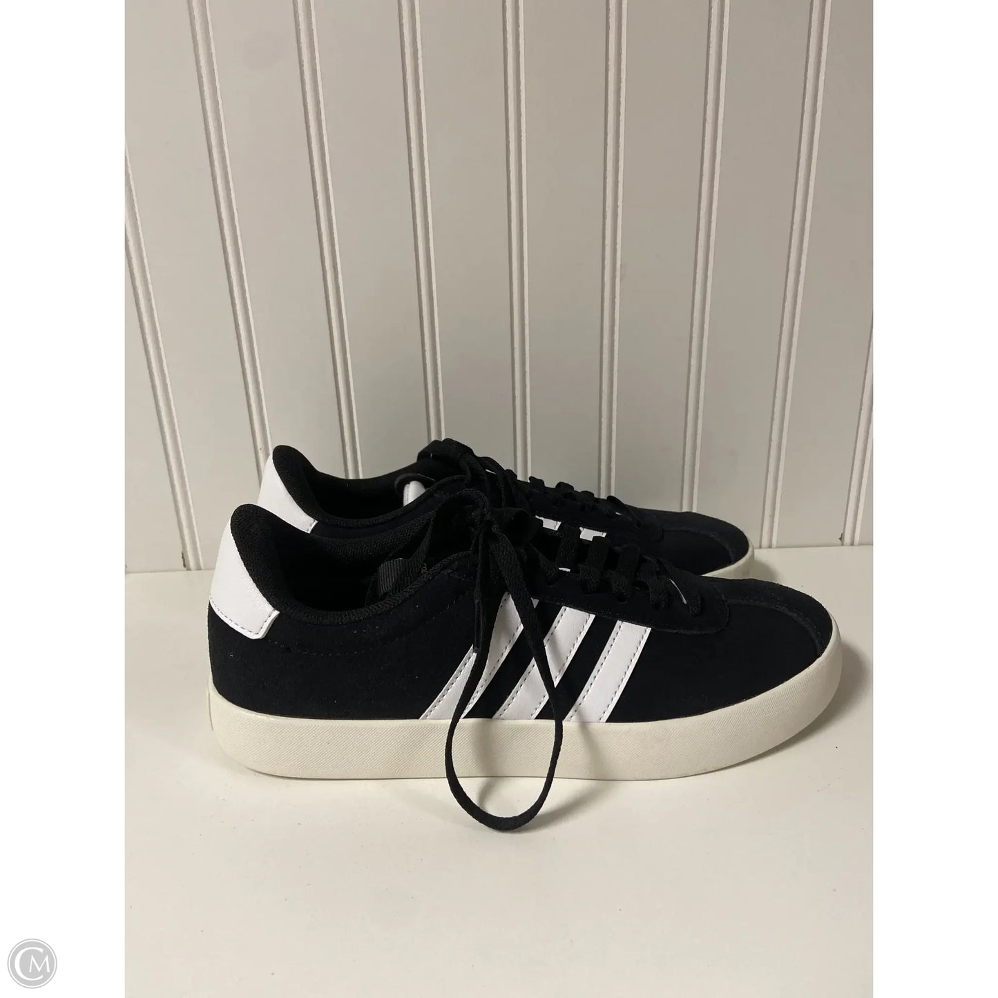 Shoes Sneakers By Adidas In Black & White, Size: 7